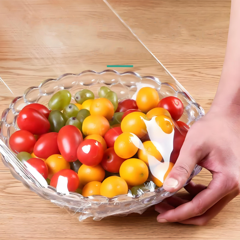 Highly transparent PVC cling film