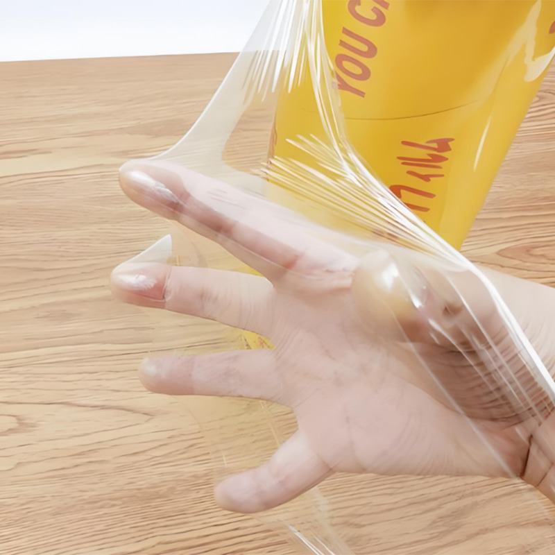 Highly transparent PVC cling film