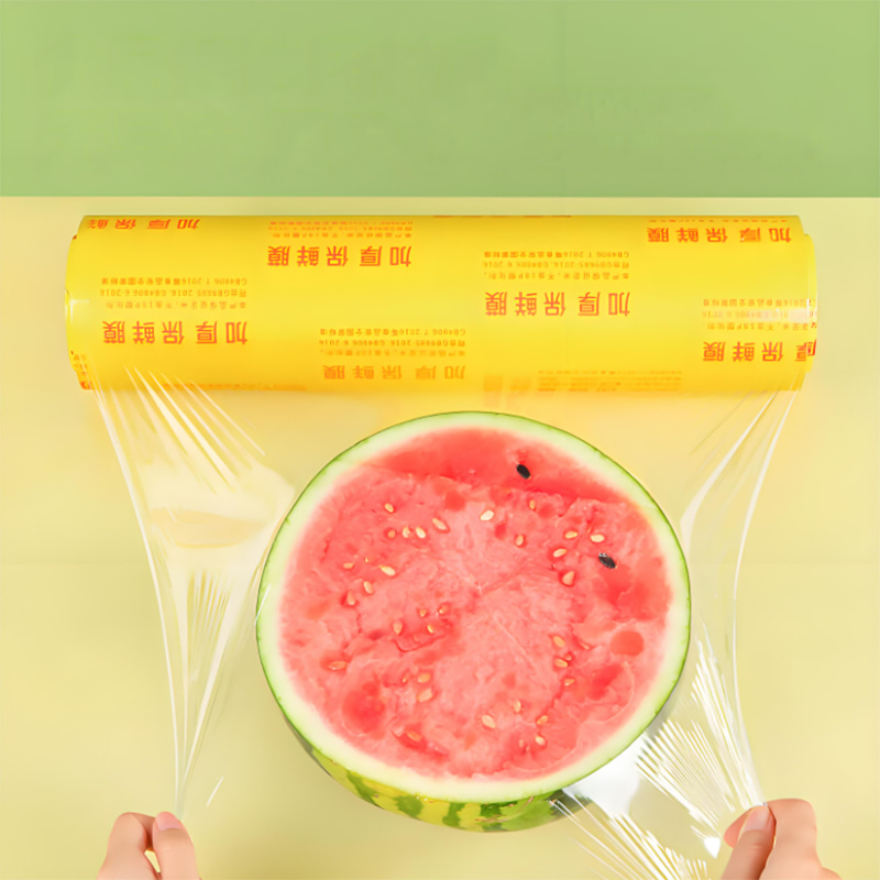 Highly transparent PVC cling film